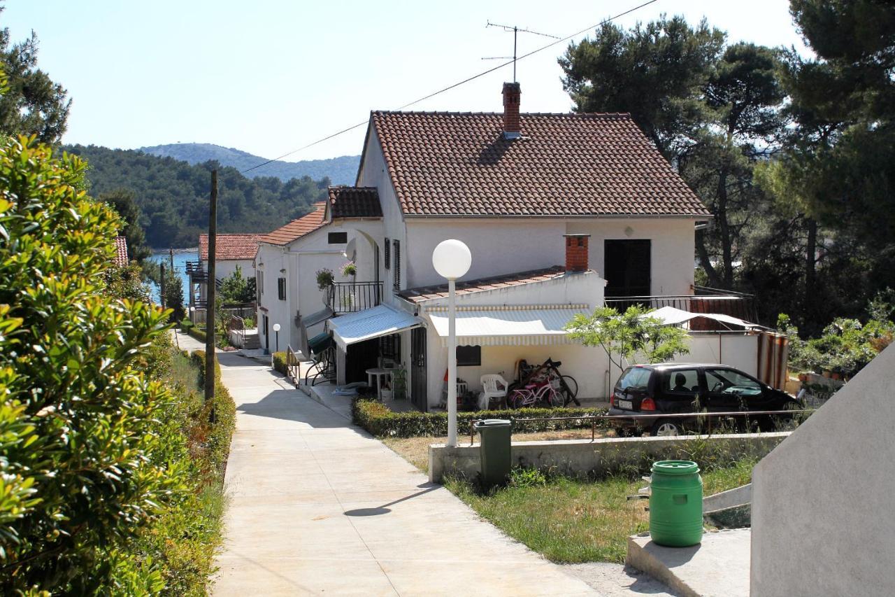 Apartments By The Sea Brgulje, Molat - 6241 Exterior foto